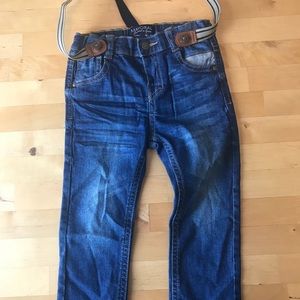 Kids denim jeans with suspenders